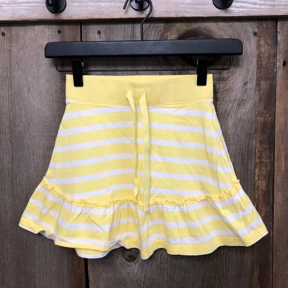 NWOT Old Navy Girls Yellow White Stripe Ruffle Skirt Size XS 5
